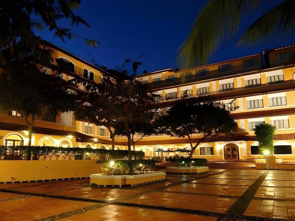 Hotel Melia Panama Canal Colon Extérieur photo